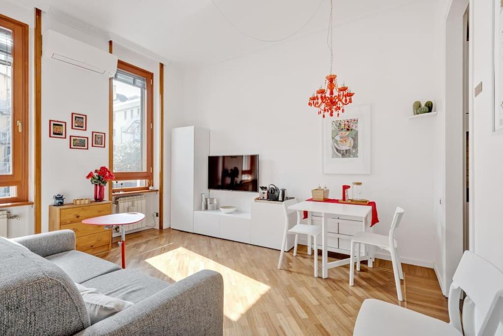 Easylife - Bello E Luminoso Flat In Zona Centrale มิลาน ภายนอก รูปภาพ